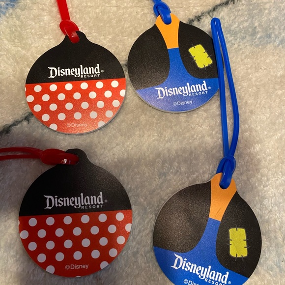 Disney Tags - Picture 3 of 3
